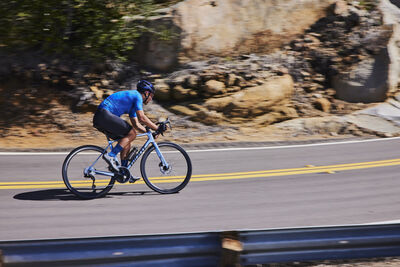 GIANT TCR Advanced 0 Di2 click to zoom image