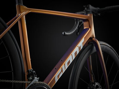 GIANT TCR Advanced Pro 2 click to zoom image