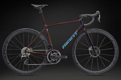 GIANT TCR Advanced SL 0 Red click to zoom image