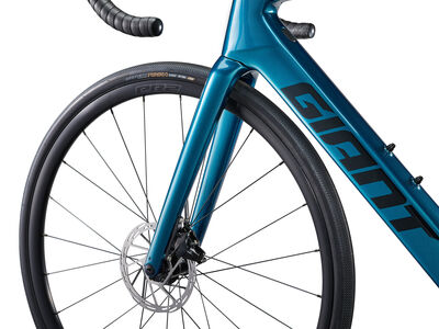 GIANT Defy Advanced E+ Elite 2 click to zoom image