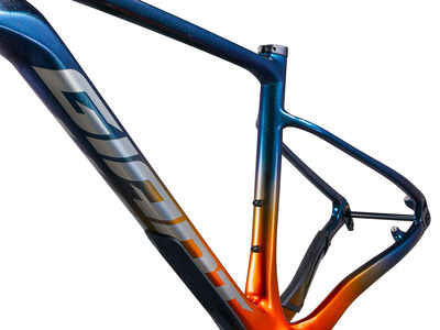 GIANT XTC Advanced SL 29 Frameset click to zoom image