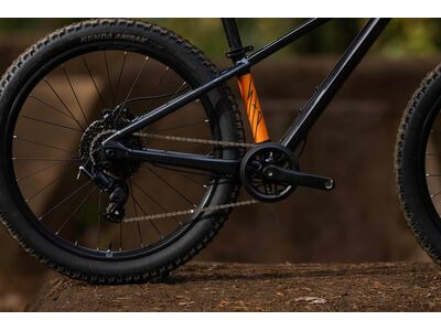 GIANT STP 24 Black Chrome click to zoom image