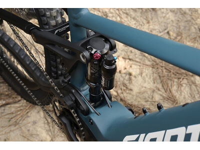 GIANT Stance E+ 0 click to zoom image