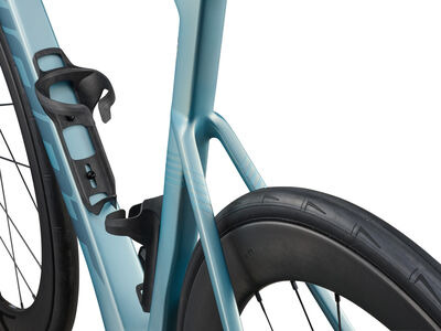GIANT Propel Advanced Pro 1-Di2 click to zoom image