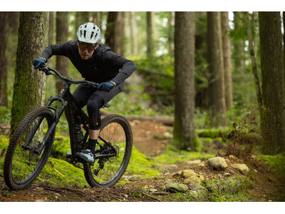 GIANT Stance Black click to zoom image