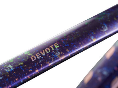 LIV Devote Advanced SL Frameset click to zoom image