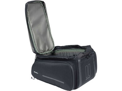 Basil Move trunkbag MIK, 10-26L, black click to zoom image